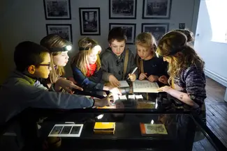 Les explorateurs du temps : un chouette anniversaire au Musée