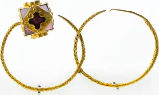 Boucles d'oreilles en or tressé